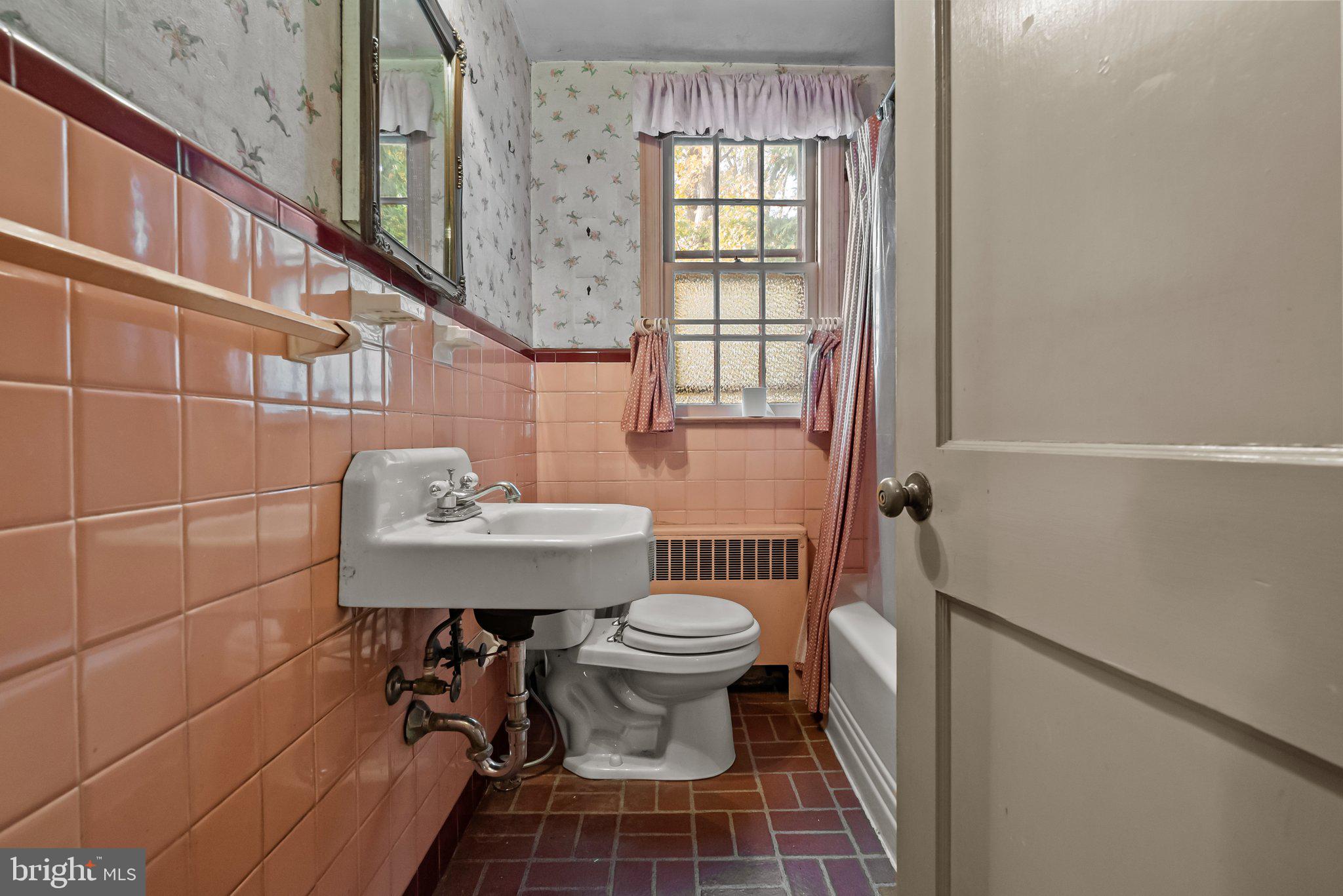 10970 Ellicott Road Philadelphia, PA 19154 - Photo 23 of 38 Gallery Image 23