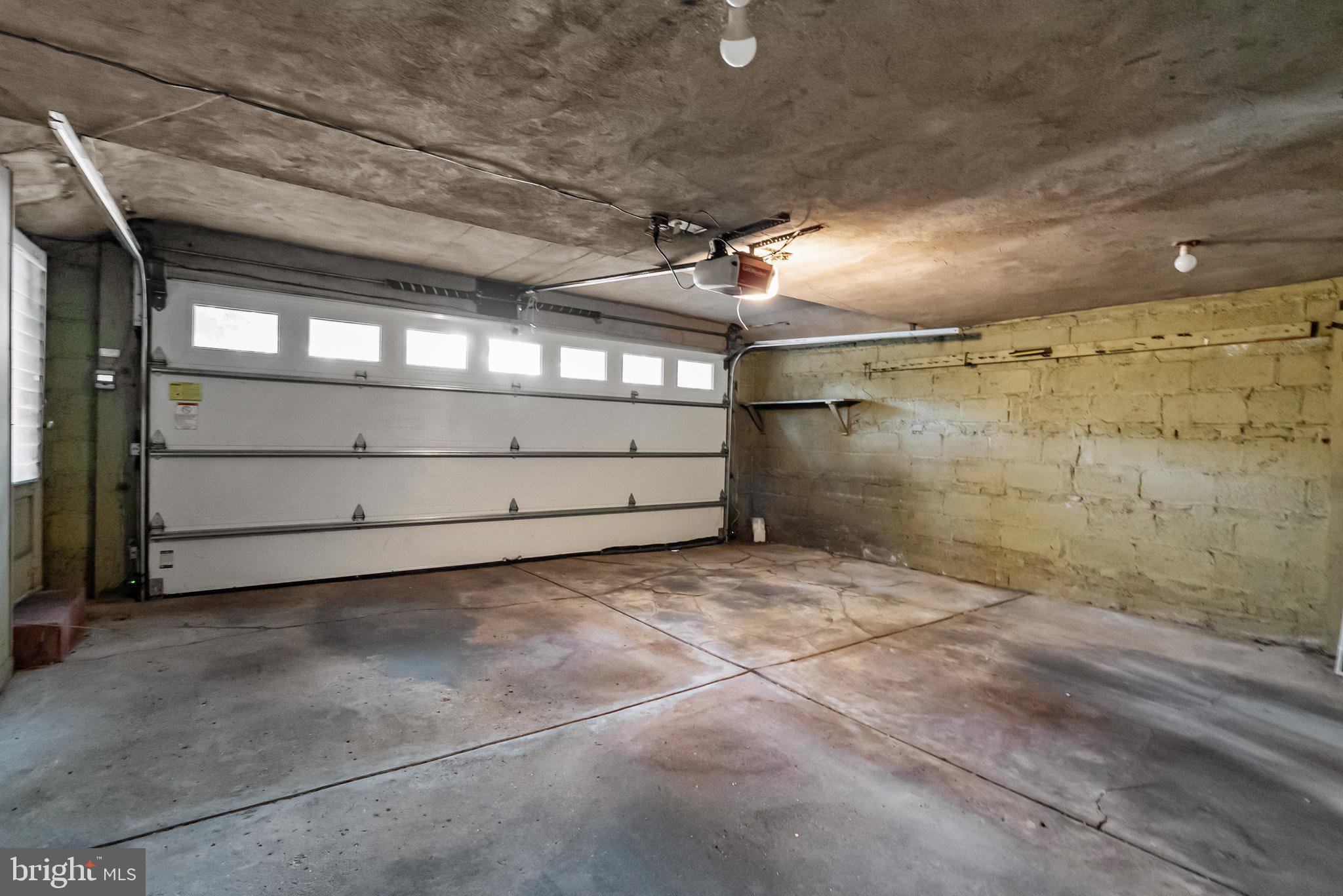10970 Ellicott Road Philadelphia, PA 19154 - Photo 30 of 38 Gallery Image 30