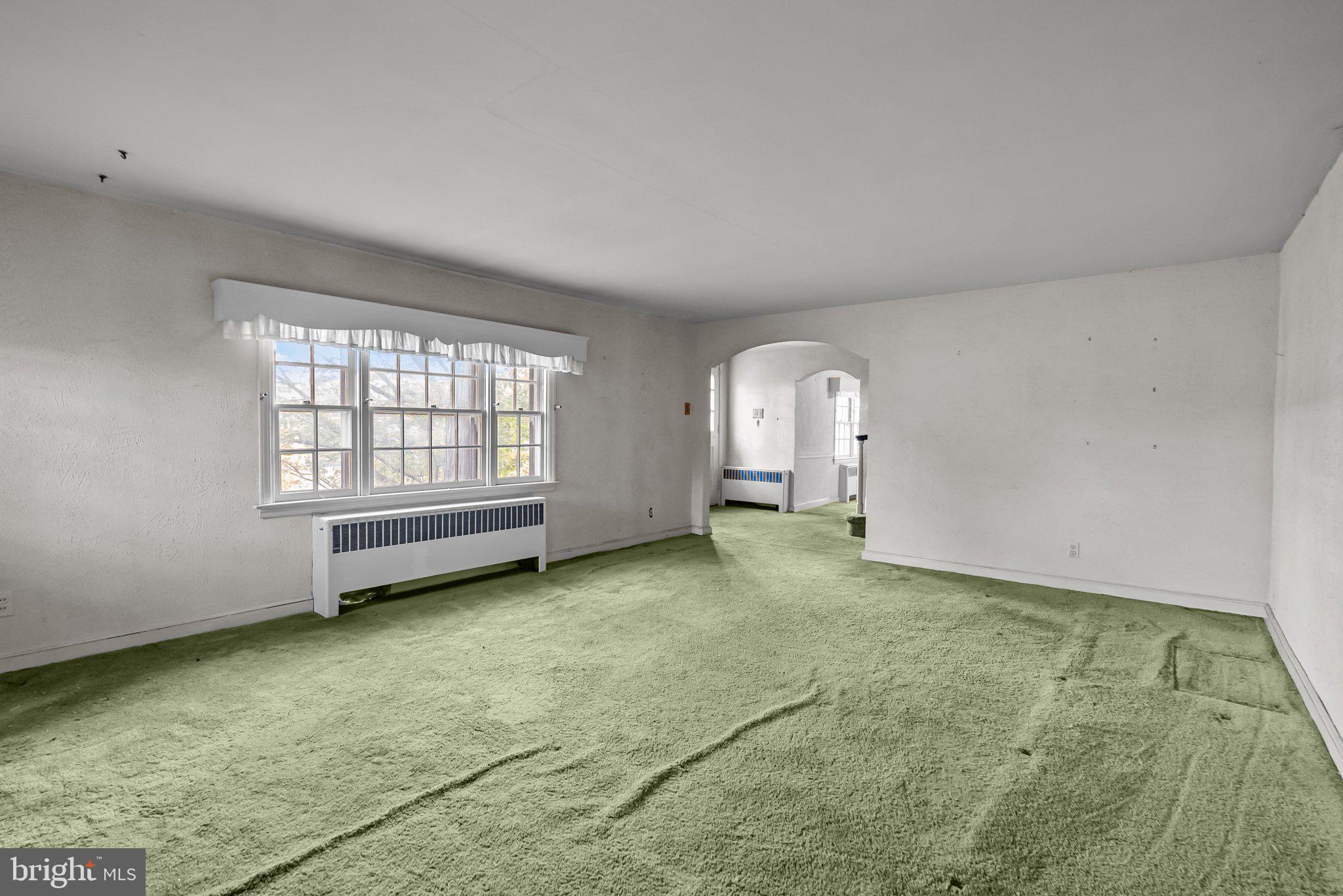 10970 Ellicott Road Philadelphia, PA 19154 - Photo 6 of 38 Gallery Image 6