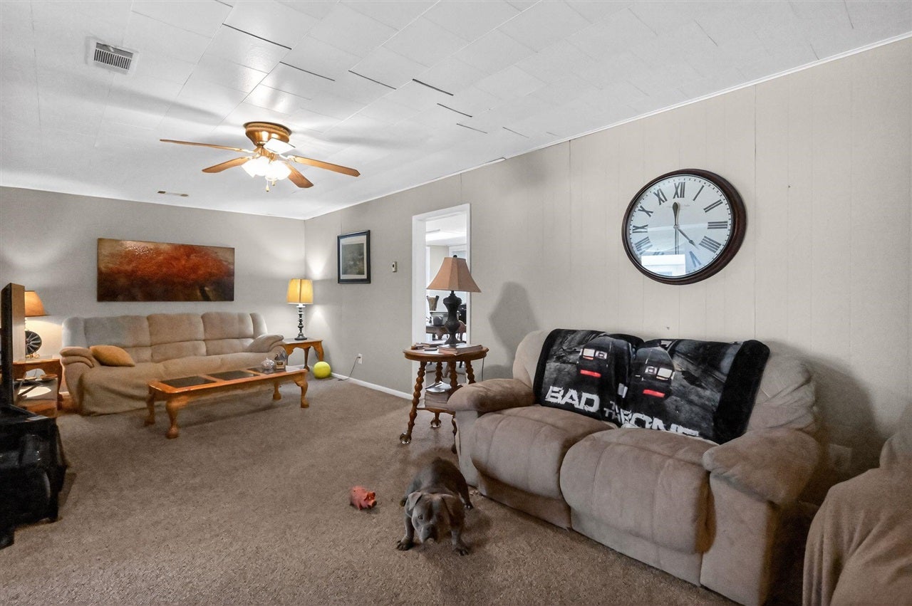 839 Locust Grove Road Elizabethtown, KY 42701 - Photo 16 of 32 Gallery Image 16