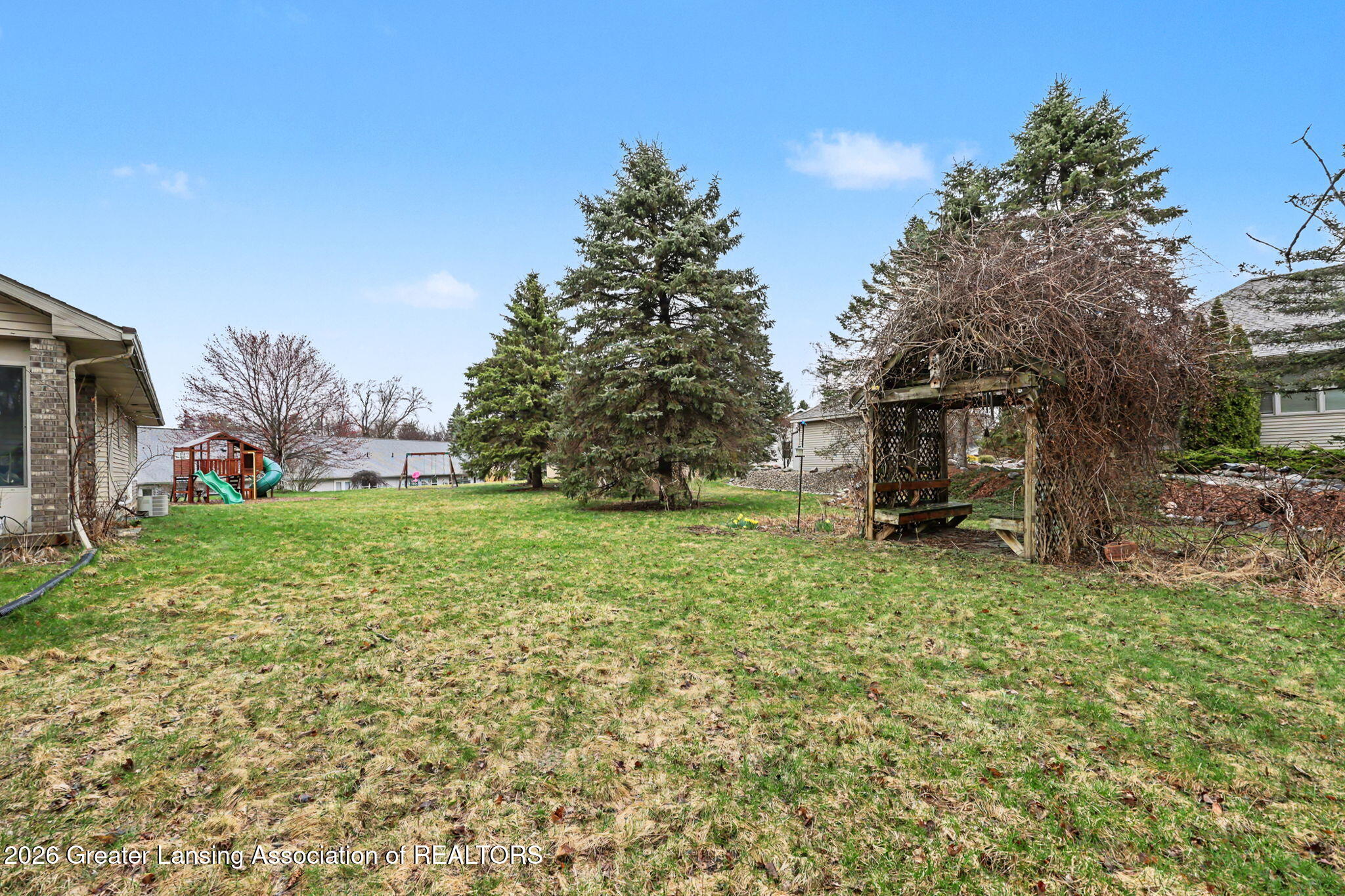 248 Birch Lane Dimondale, MI 48821 - Photo 36 of 44 38-web-or-mls-CQ1A2433