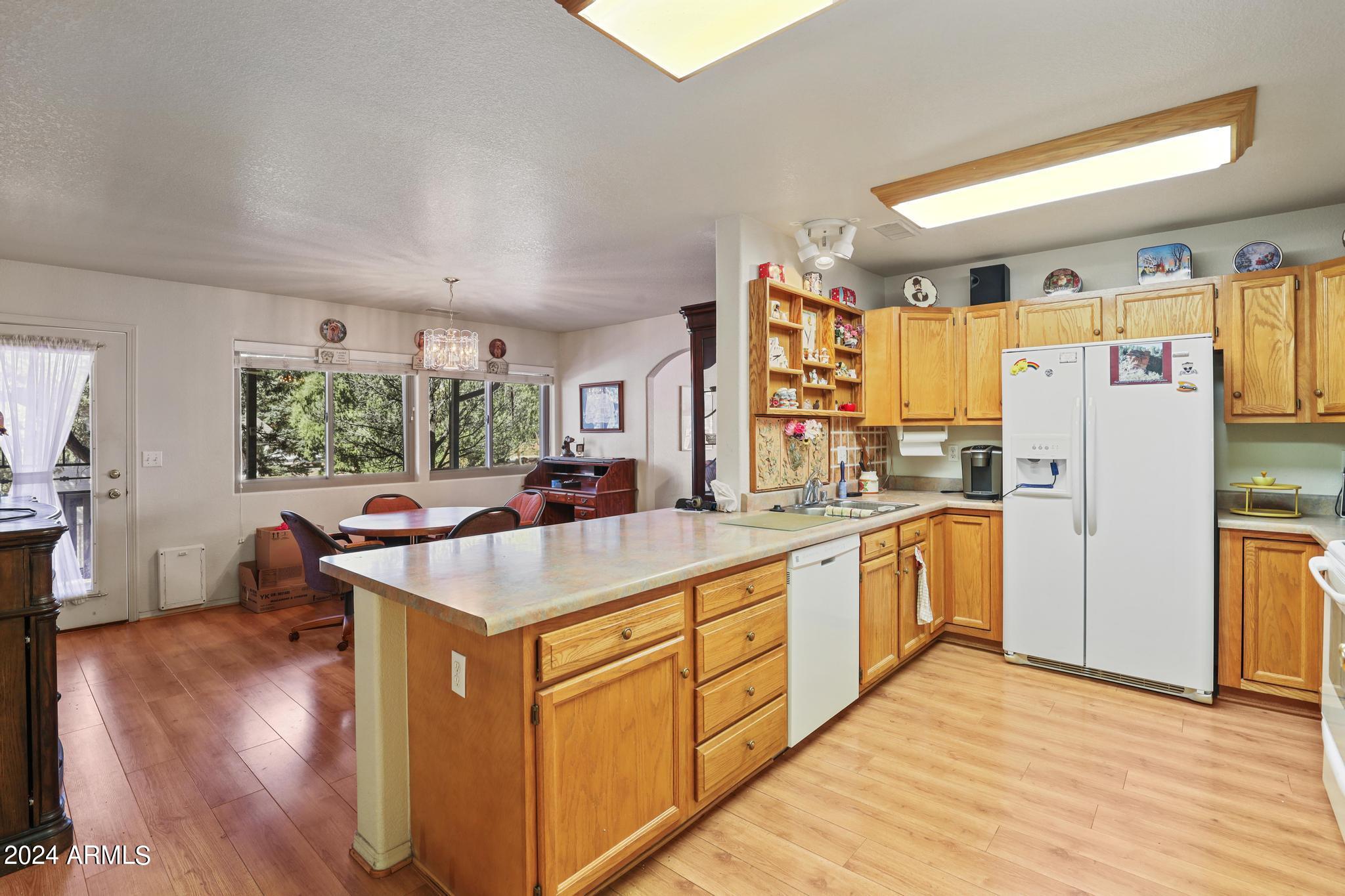 805 West Overland Road Payson, AZ 85541 - Photo 8 of 22 8