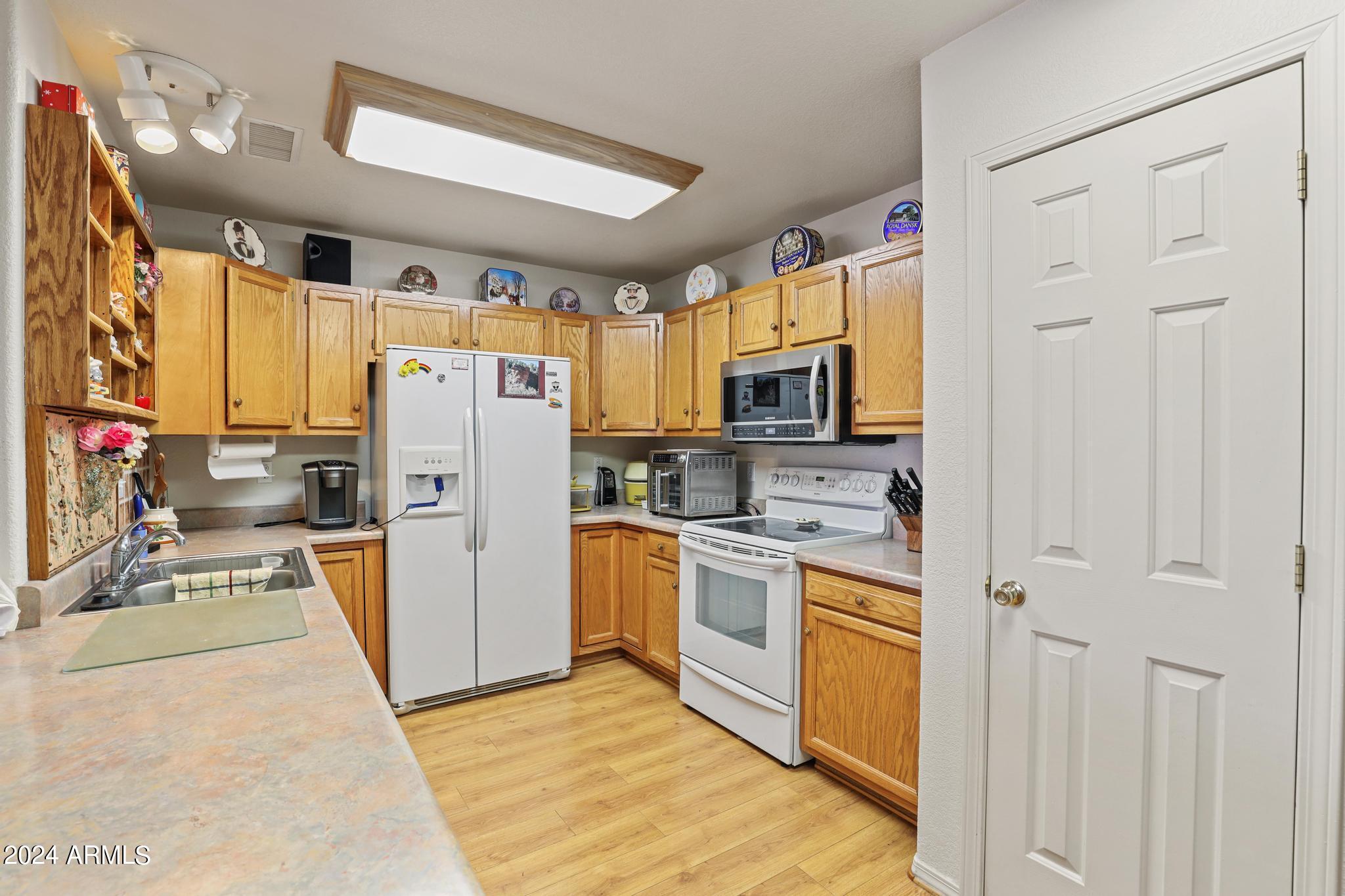 805 West Overland Road Payson, AZ 85541 - Photo 9 of 22 9