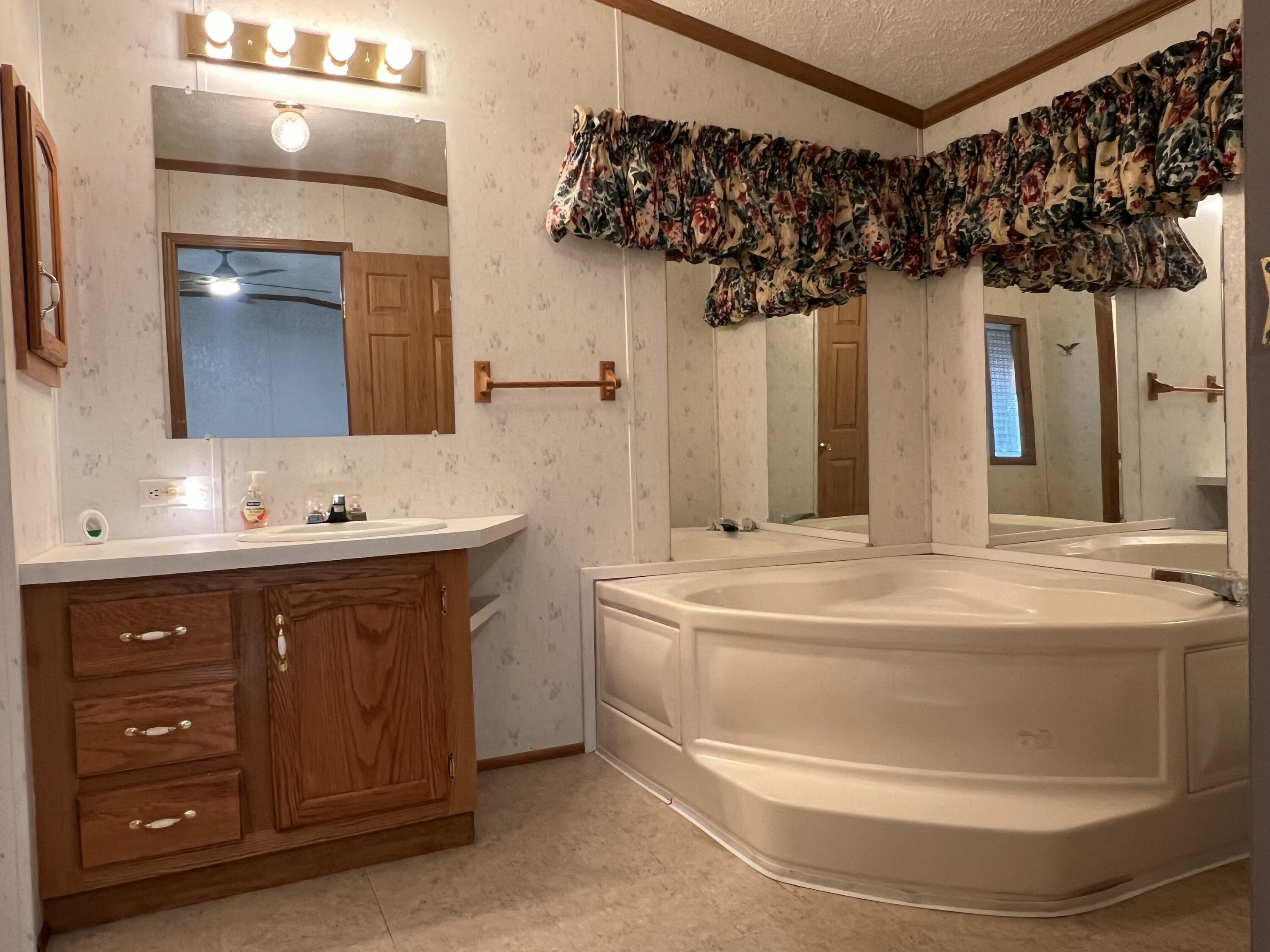 22 Sunset Drive Springfield, OH 45504 - Photo 11 of 17