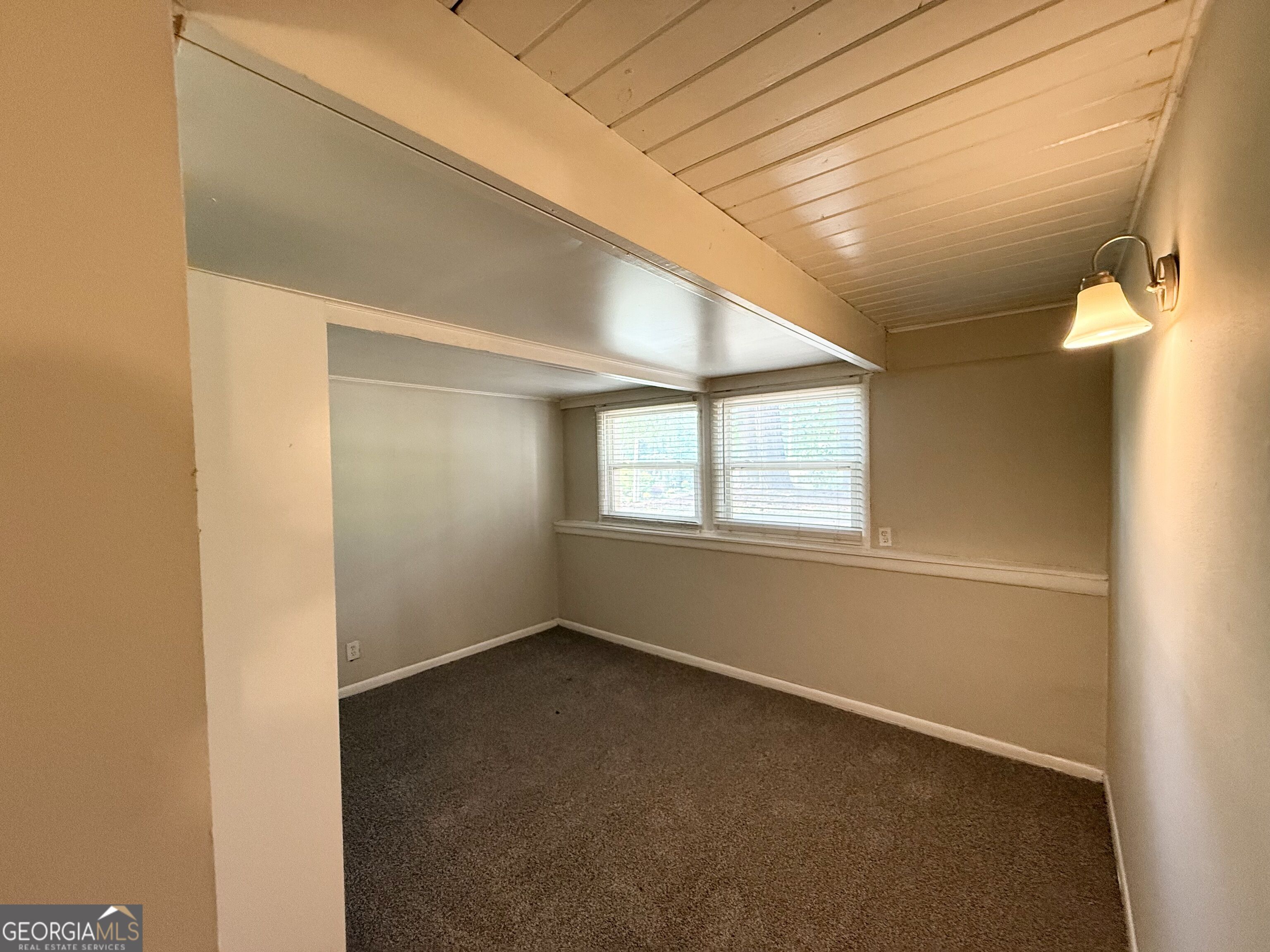 2837 Redwine Road East Point, GA 30344 - Photo 8 of 16 Gallery Image 8