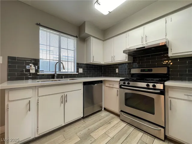 $1,250 | 7086 Burcot Avenue, Unit H8, Las Vegas, NV 89156