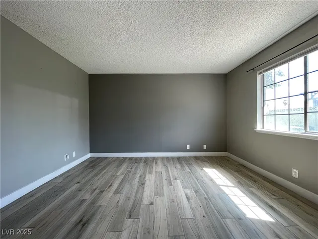 $1,250 | 7086 Burcot Avenue, Unit H8, Las Vegas, NV 89156