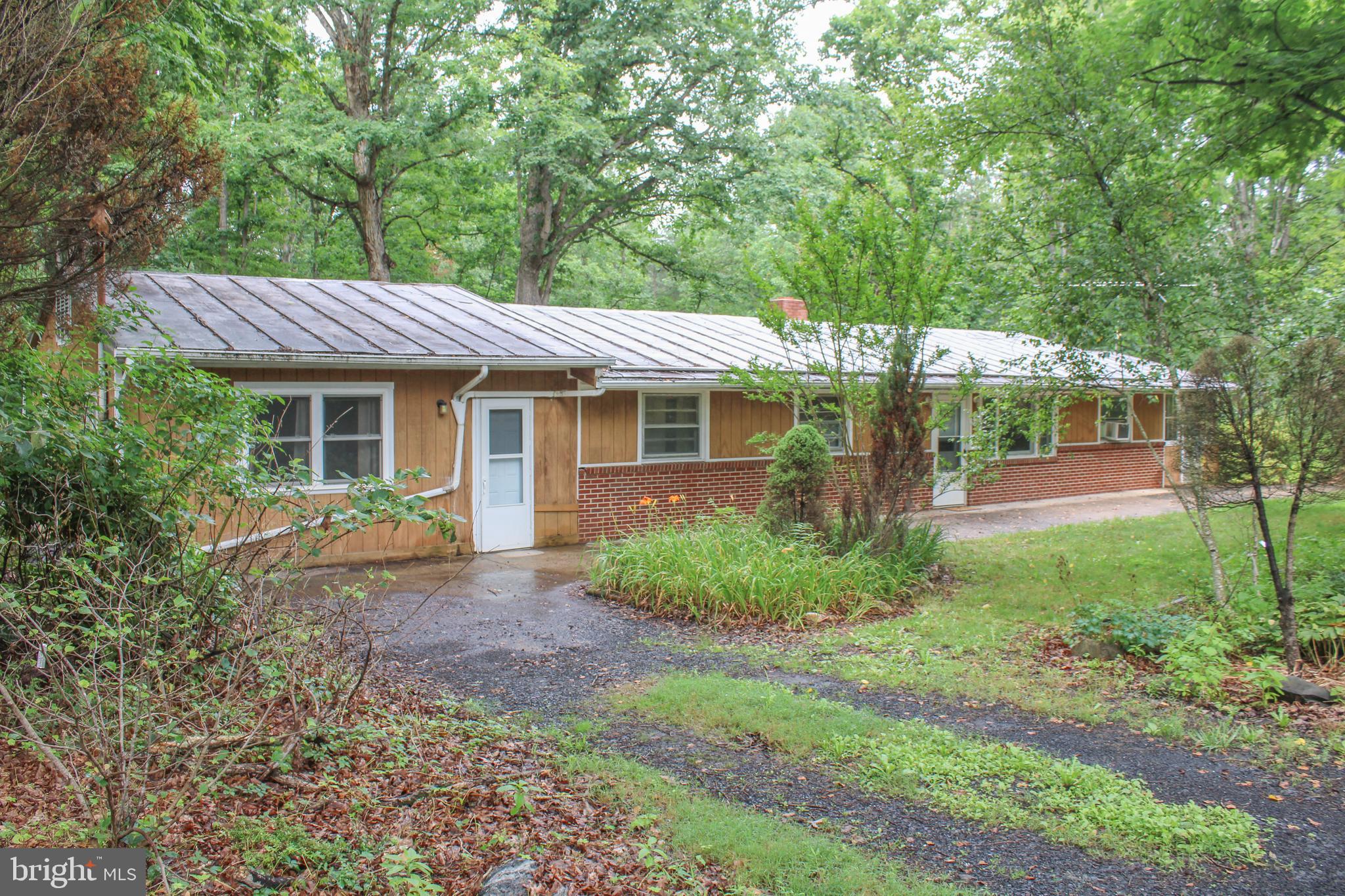 4547 Alum Springs Road Edinburg, VA 22824 - Photo 2 of 52 Gallery Image 2