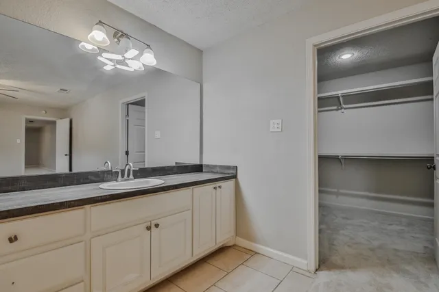 $259,950 | 5437 45th Street, Lubbock, TX 79414