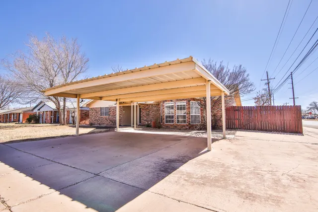 $259,950 | 5437 45th Street, Lubbock, TX 79414