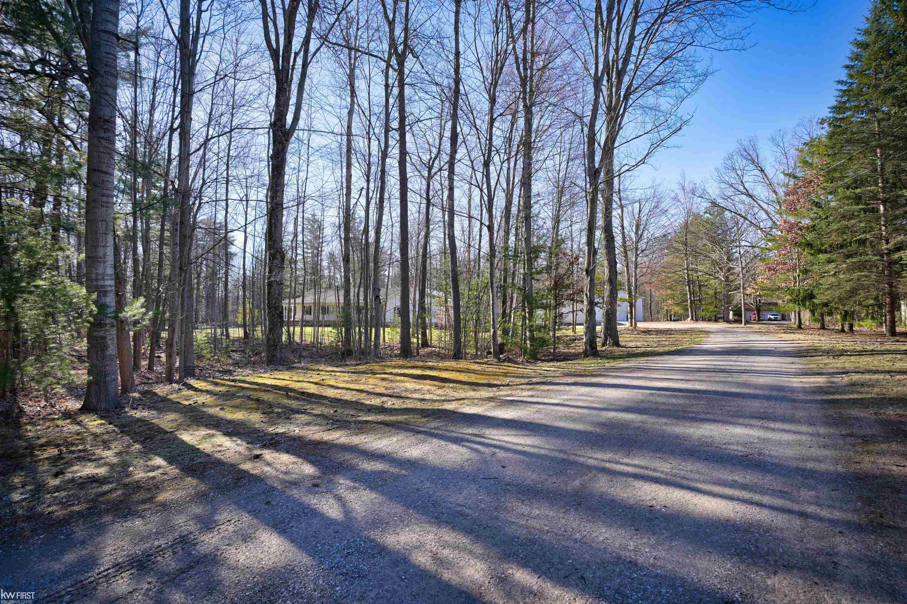 1033 West Levely Road Beaverton, MI 48612 - Photo 54 of 85 50138120-cbf29084-efd2-478b-9574-08ad67a8f5a8.JPG