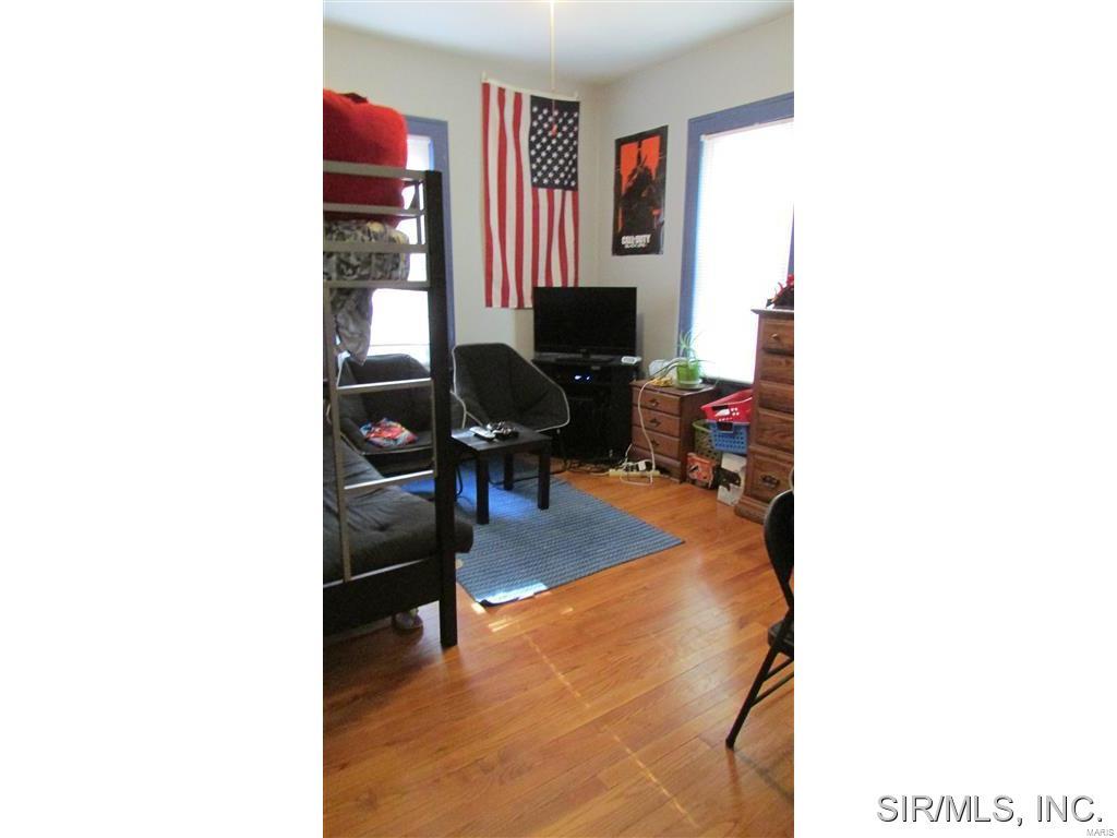 3100 Edwards Street Alton, IL 62002 - Photo 11 of 16 Gallery Image 11