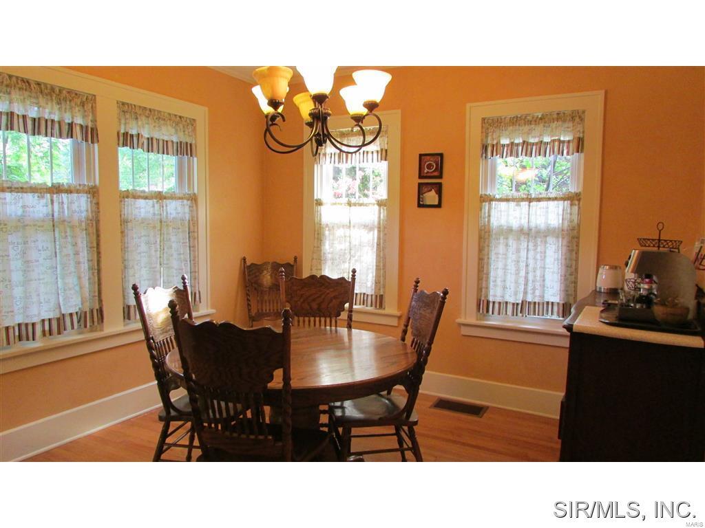 3100 Edwards Street Alton, IL 62002 - Photo 14 of 16 Gallery Image 14