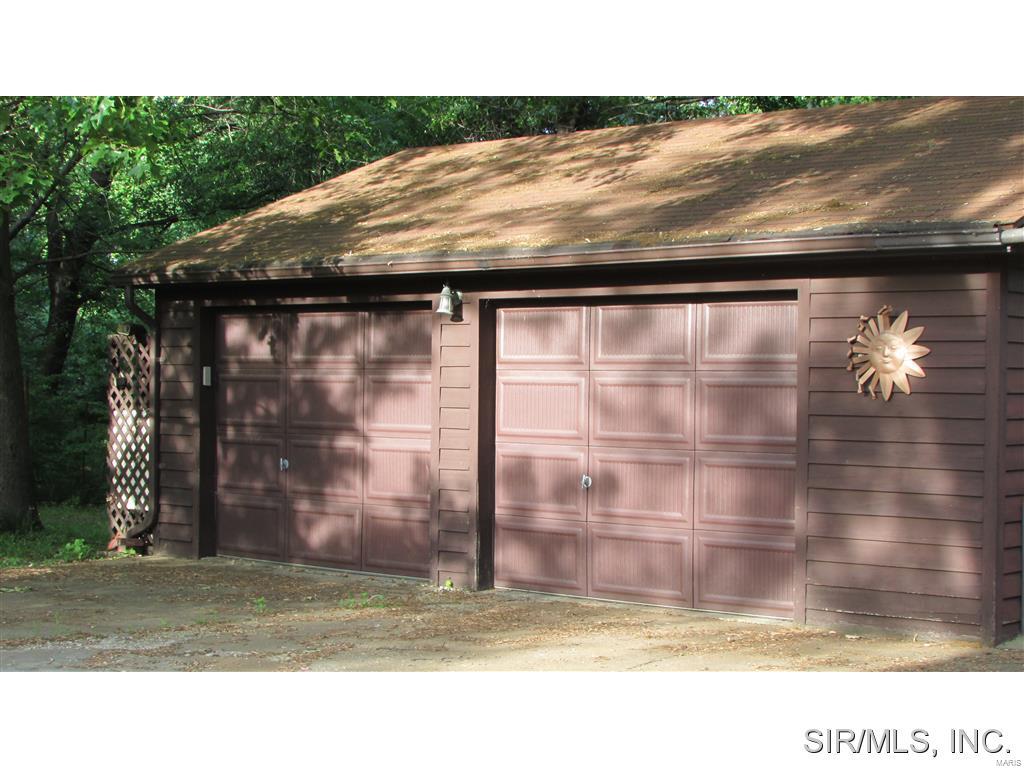 3100 Edwards Street Alton, IL 62002 - Photo 15 of 16 Gallery Image 15