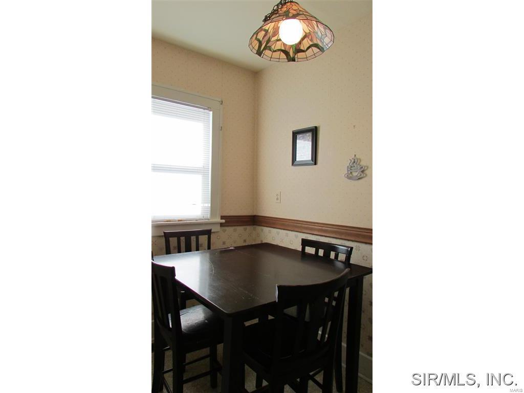 3100 Edwards Street Alton, IL 62002 - Photo 8 of 16 Gallery Image 8