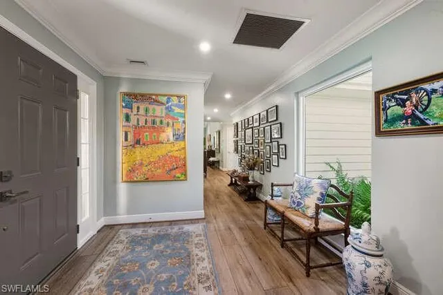 $1,125,000 | 254 Edgemere Way East, Naples, FL 34105