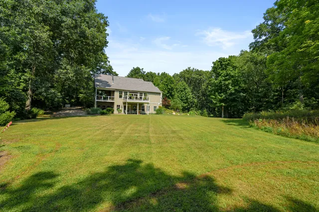 $1,050,000 | 8777 West Main Street, Kalamazoo, MI 49009