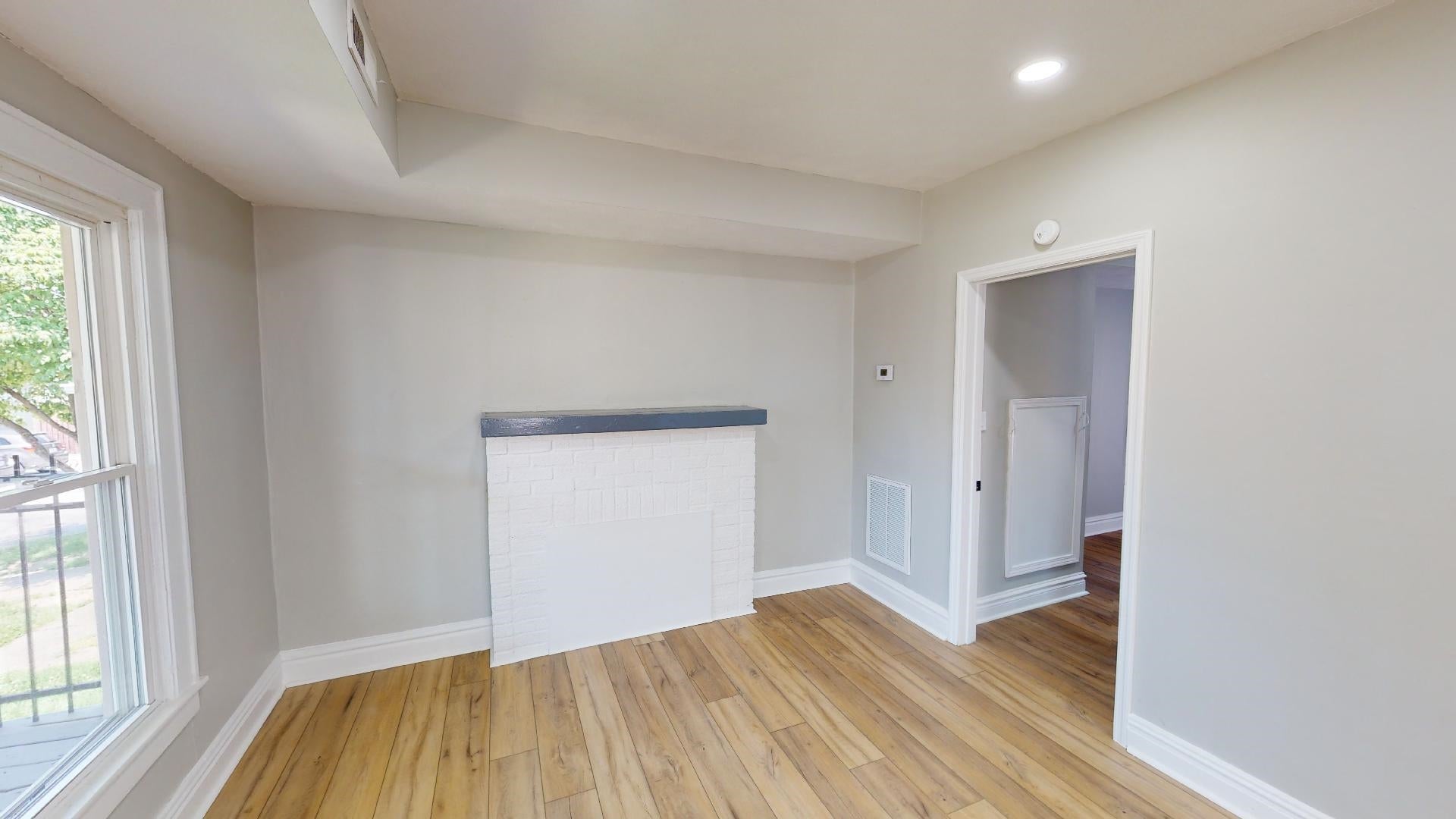 654 Marion Court Huntington, WV 25701 - Photo 3 of 15 Gallery Image 3