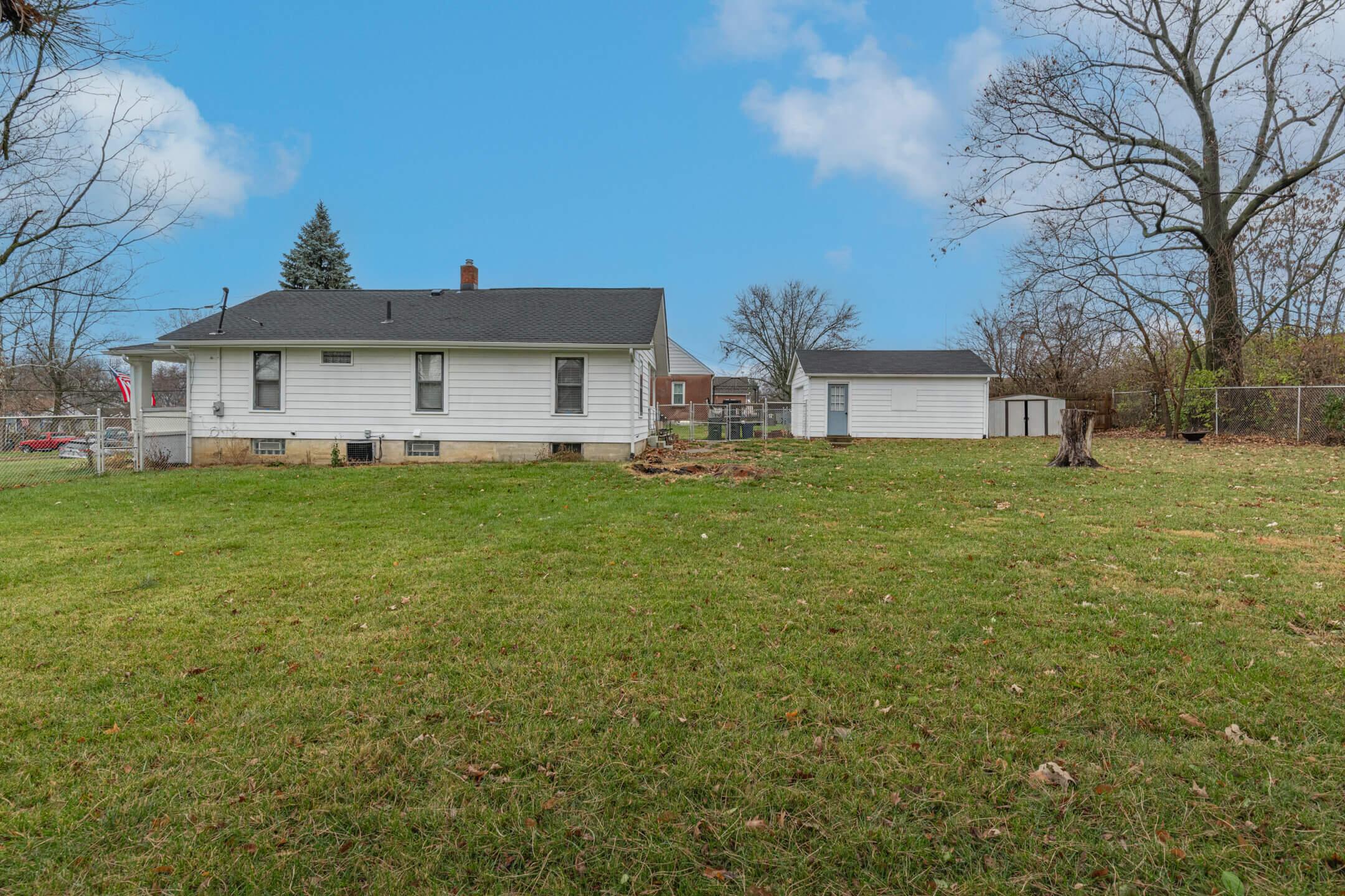 203 Gideon Road Middletown, OH 45044 - Photo 17 of 23 Gideon-24