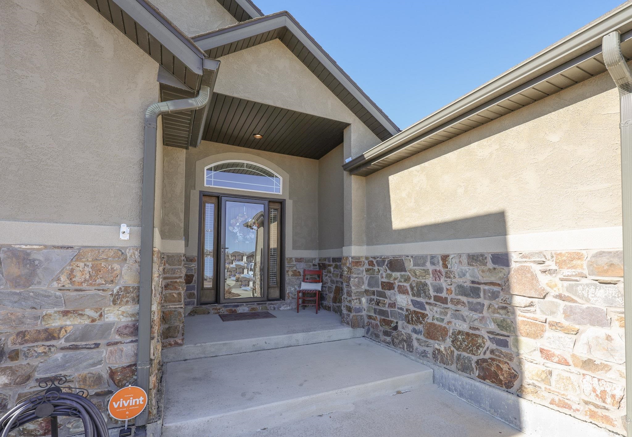 906 Winchester Boulevard Rock Springs, WY 82901 - Photo 2 of 46