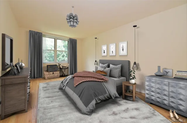 $350,000 | 25 Canterbury Road, Unit 3T, Great Neck, NY 11021