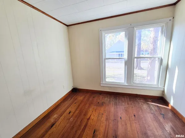 $69,000 | 900 South 16th Street, Herrin, IL 62948