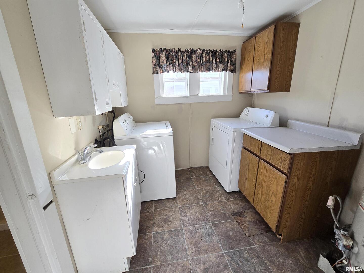 900 South 16th Street Herrin, IL 62948 - Photo 20 of 23