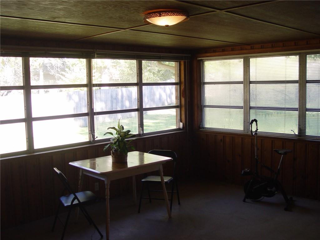 2014 Woodcrest Road Indianapolis, IN 46227 - Photo 8 of 11 Gallery Image 8