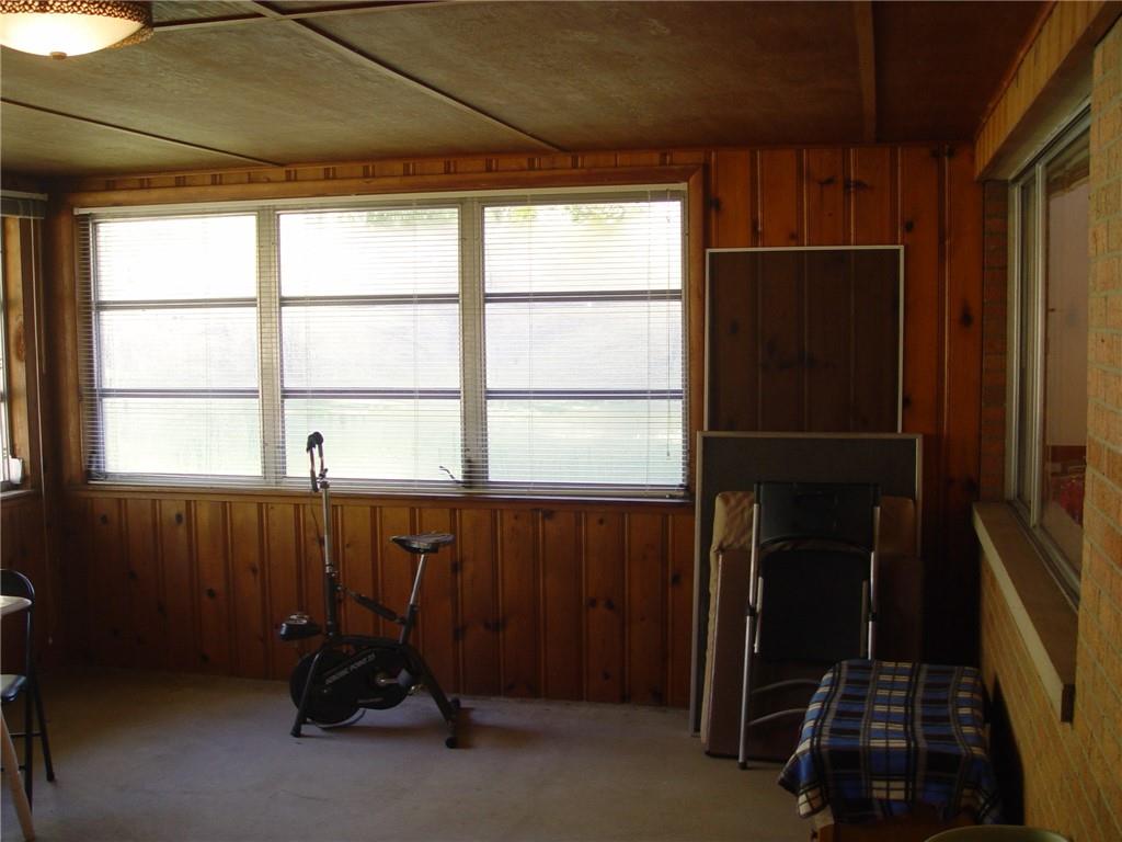 2014 Woodcrest Road Indianapolis, IN 46227 - Photo 9 of 11 Gallery Image 9