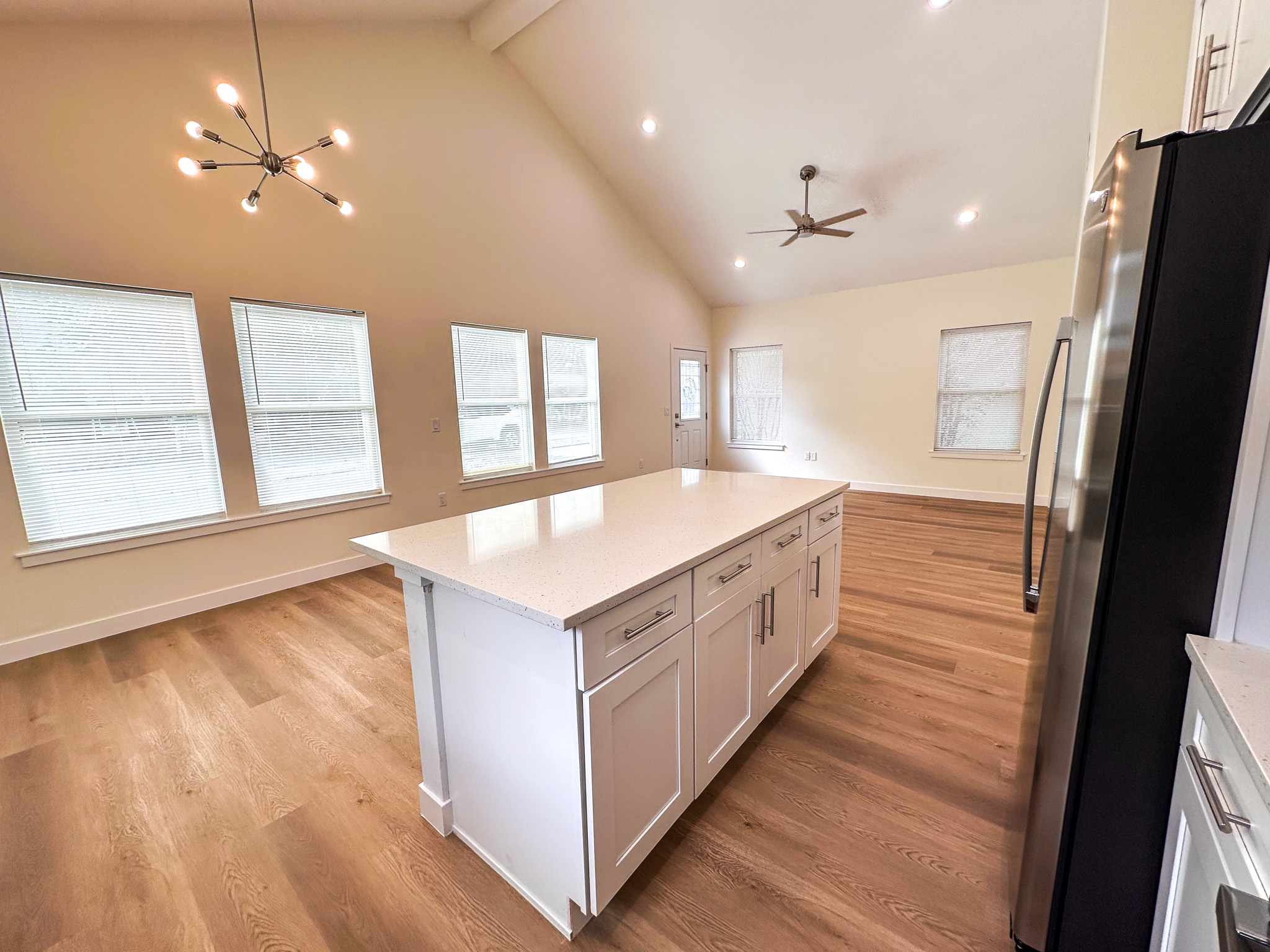 815 5th Lockhart, TX 78644 - Photo 8 of 22