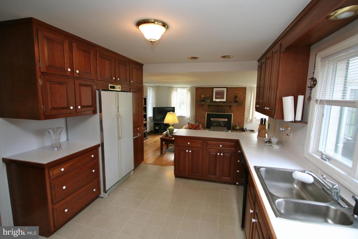 271 Little Creek Road Lancaster, PA 17601 - Photo 5 of 21