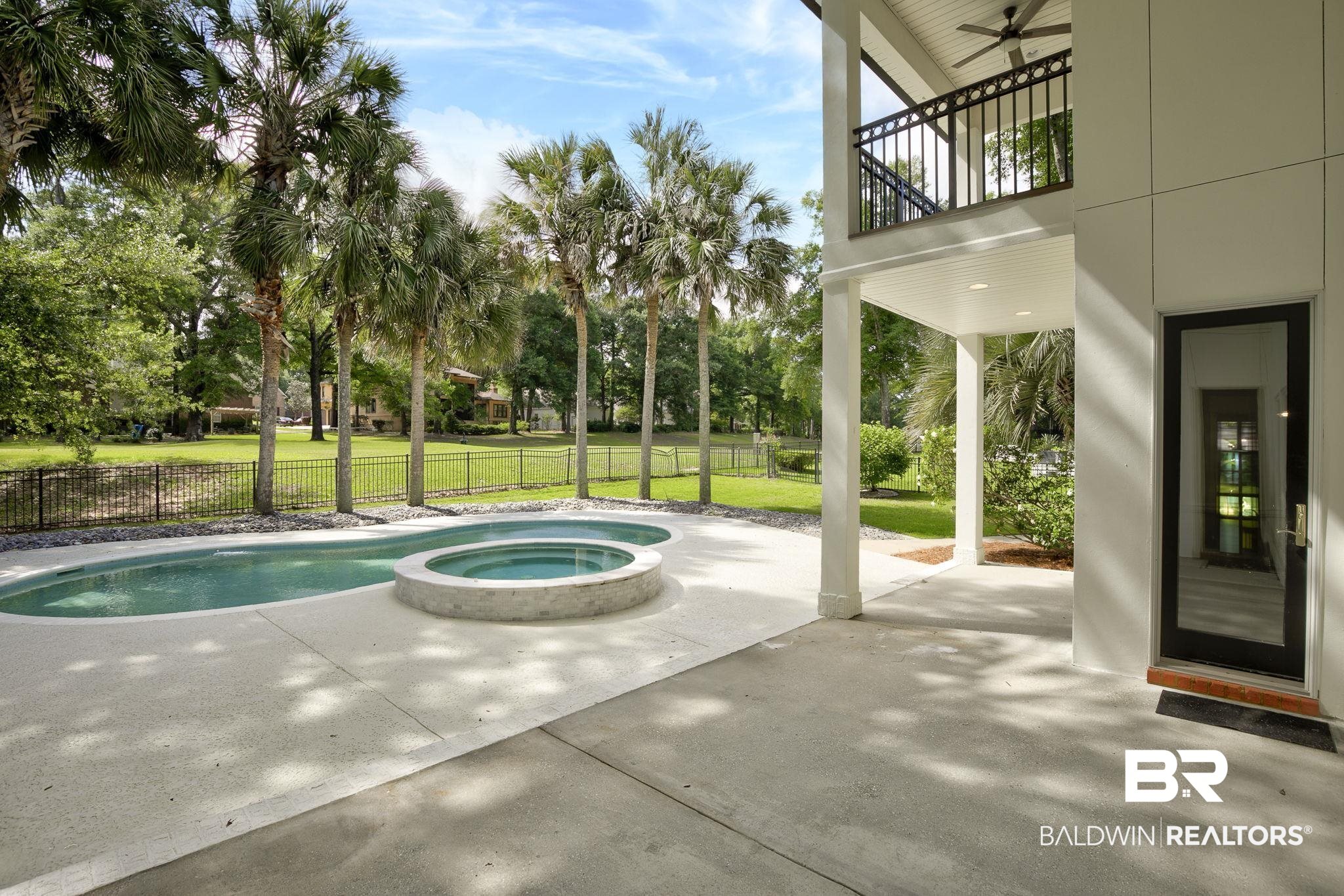 105 High Pines Ridge Fairhope, AL 36532 - Photo 88 of 97 View of swimming pool with a ceiling fan, an in-ground hot tub, and a patio
