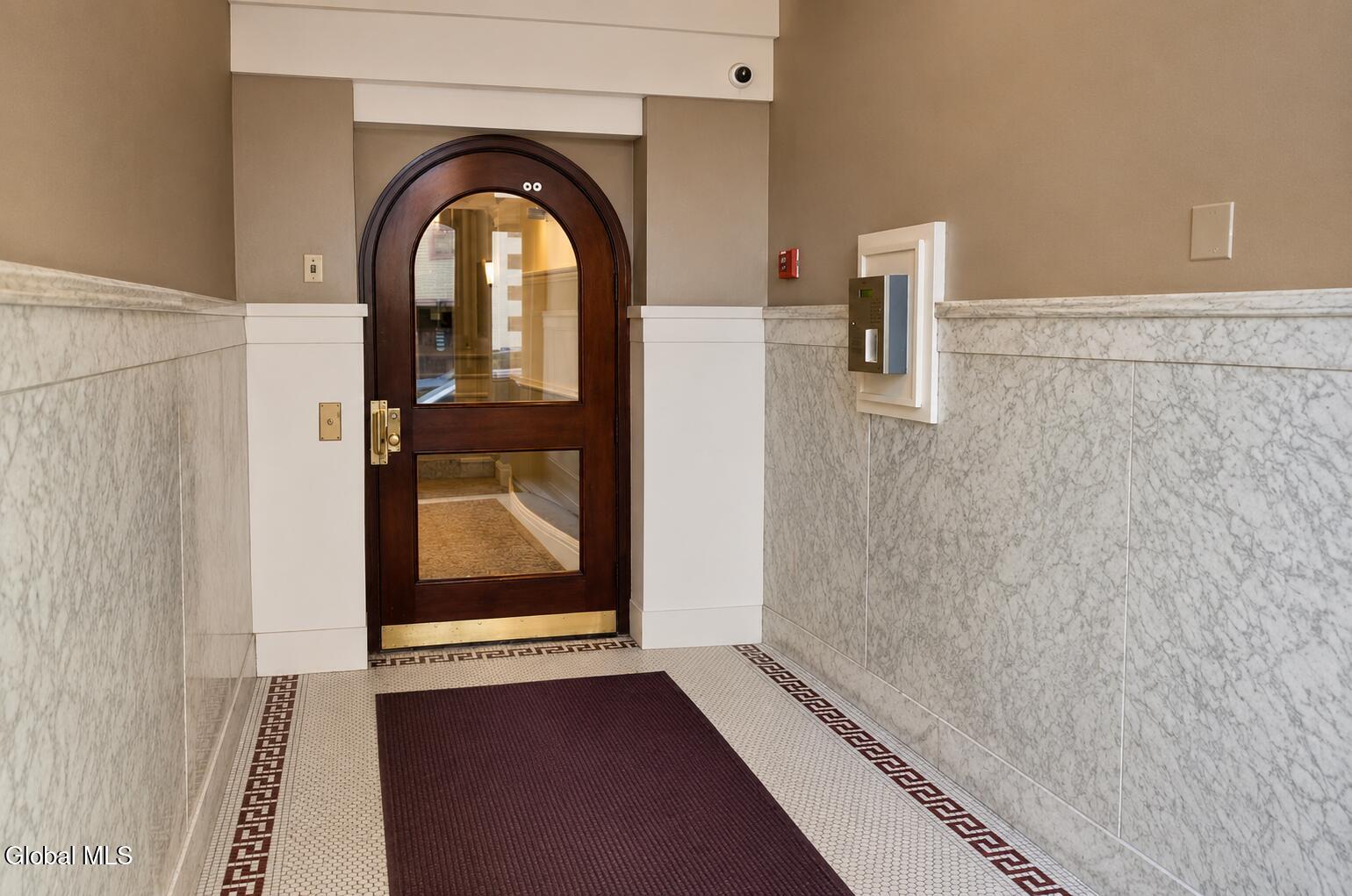 352 State Street, Unit 6A Albany, NY 12210 - Photo 21 of 22 21