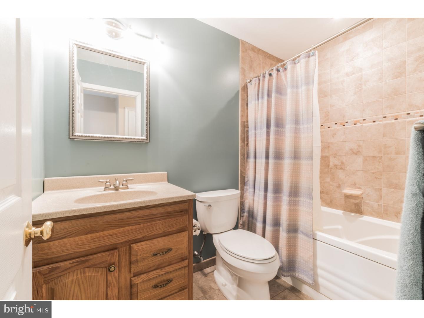 402 Rennard Drive Exton, PA 19341 - Photo 20 of 25 Bathroom