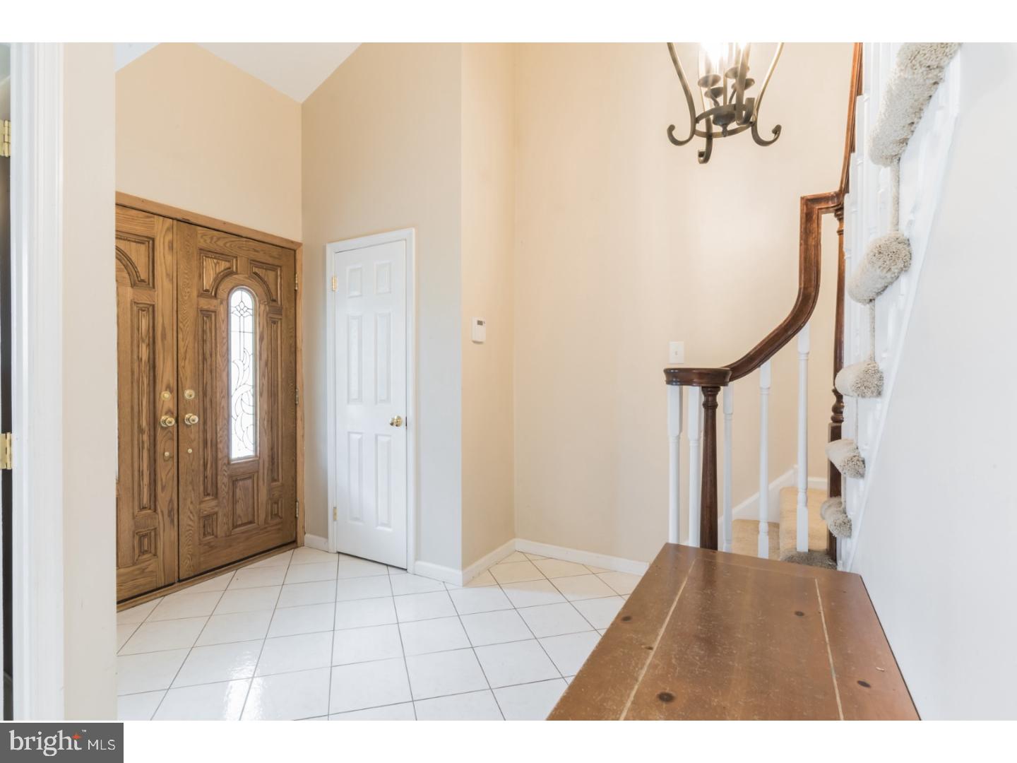402 Rennard Drive Exton, PA 19341 - Photo 3 of 25 Foyer