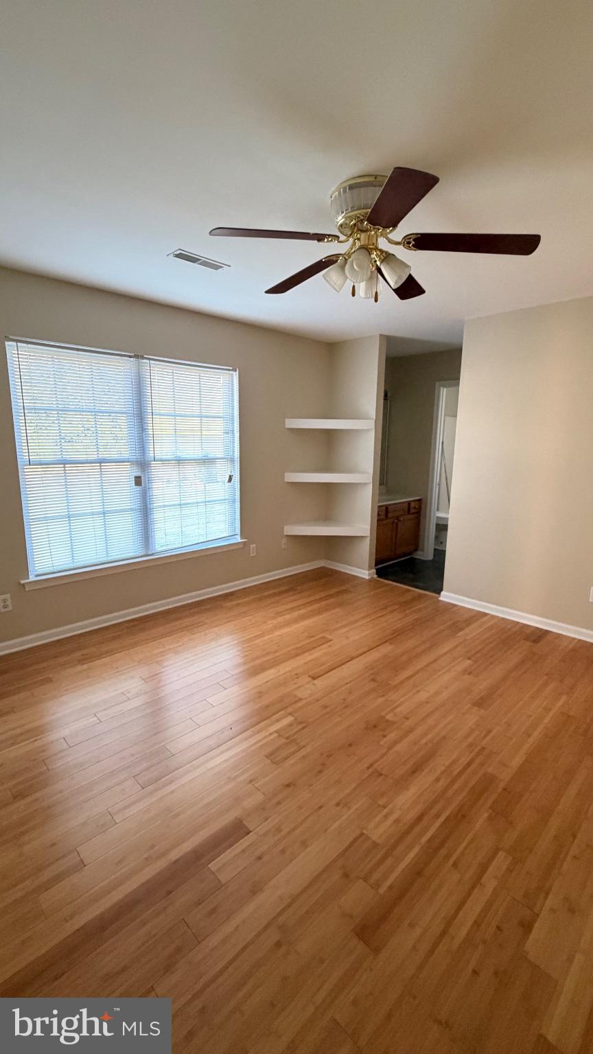1110 High Street Cambridge, MD 21613 - Photo 15 of 22 Bright and airy space with natural light.