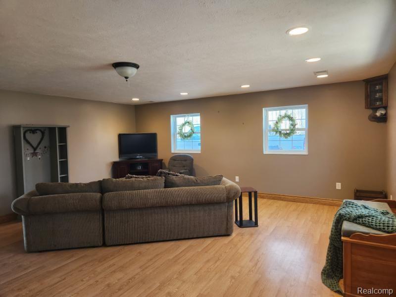 4460 Sebewaing Road Owendale, MI 48754 - Photo 12 of 19 Gallery Image 12