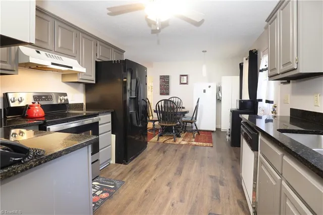 $219,900 | 1711 Hanover Court, High Point, NC 27265