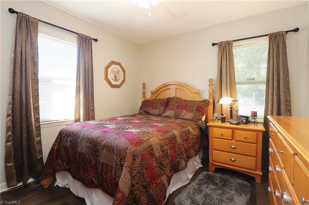 1711 Hanover Court High Point, NC 27265 - Photo 22 of 27