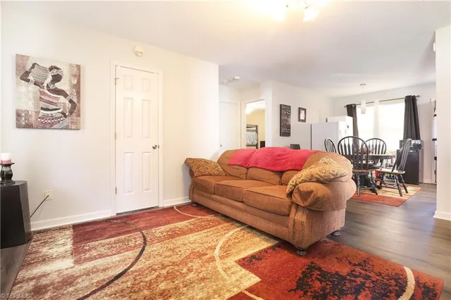 $219,900 | 1711 Hanover Court, High Point, NC 27265