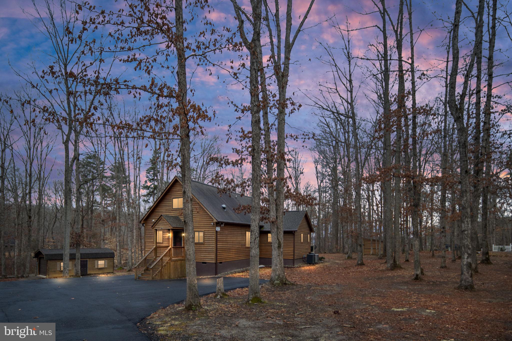 10706 Ropers Run Bumpass, VA 23024 - Photo 3 of 93