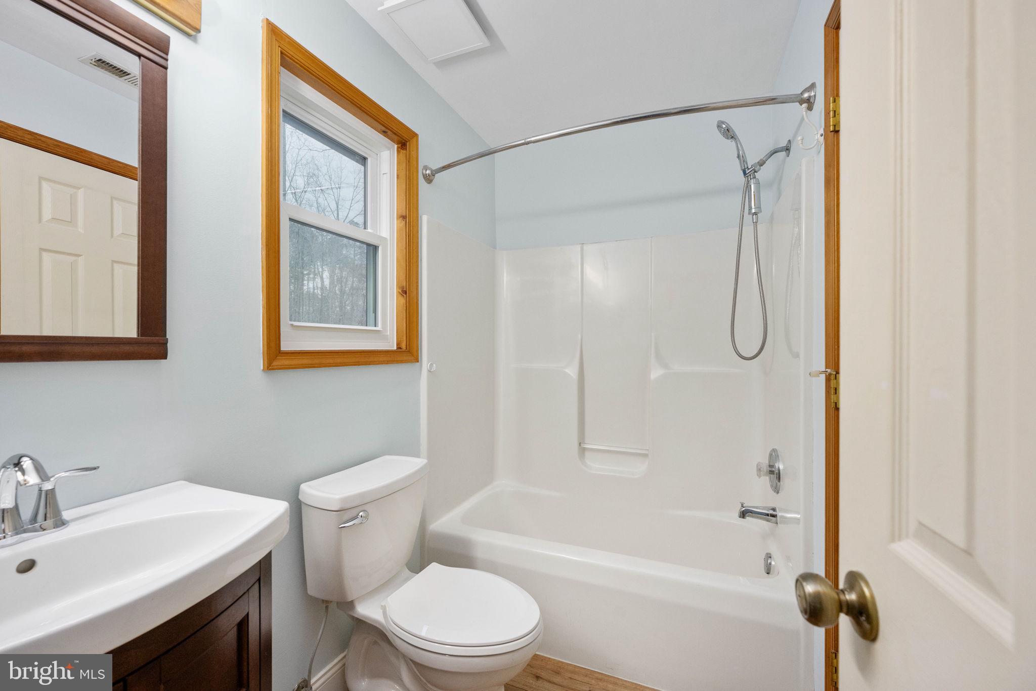 10706 Ropers Run Bumpass, VA 23024 - Photo 40 of 93