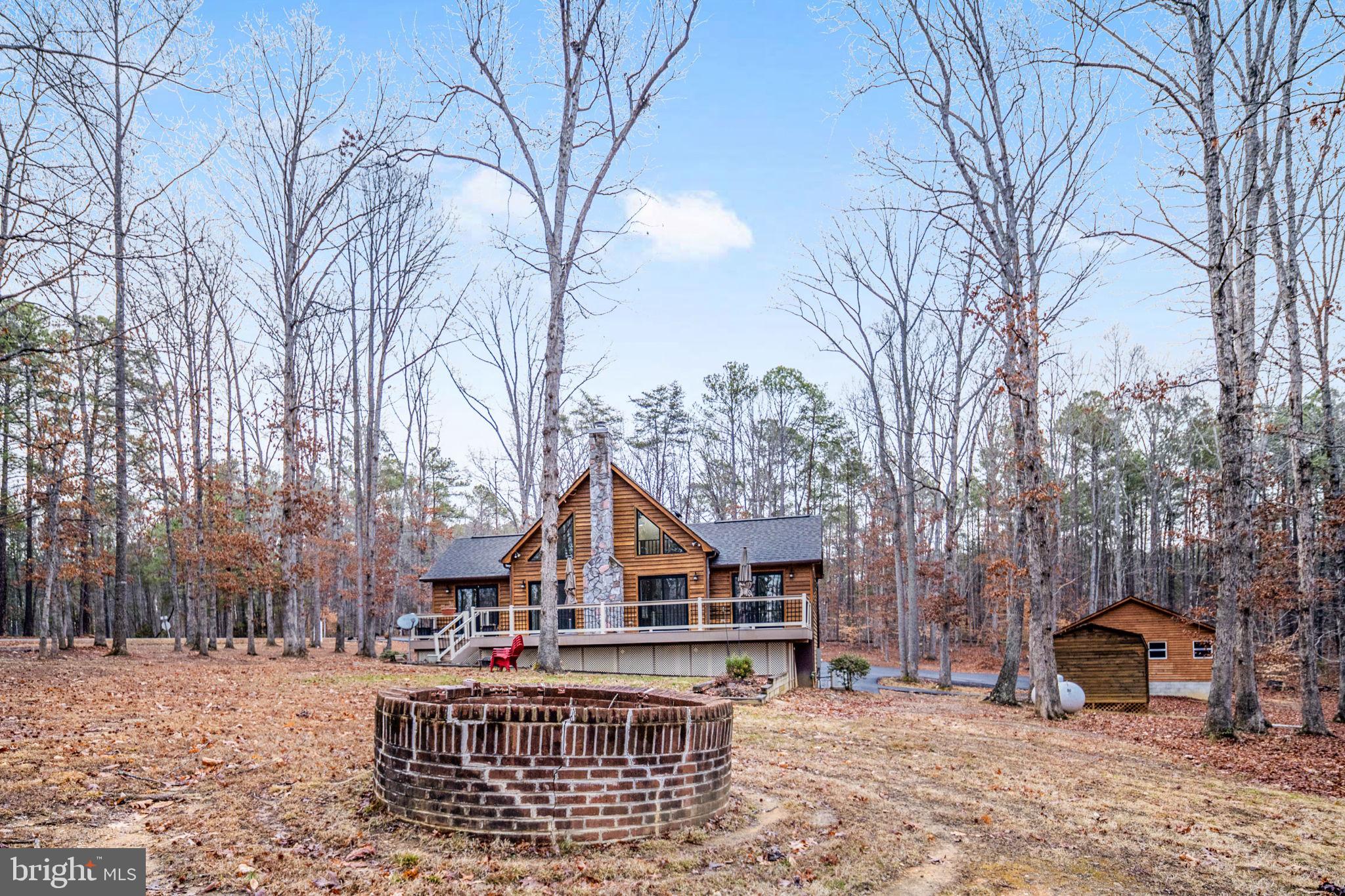 10706 Ropers Run Bumpass, VA 23024 - Photo 6 of 93