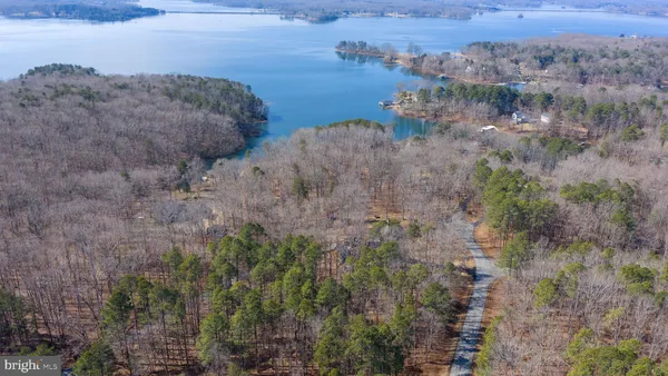 $600,000 | 10706 Ropers Run, Bumpass, VA 23024