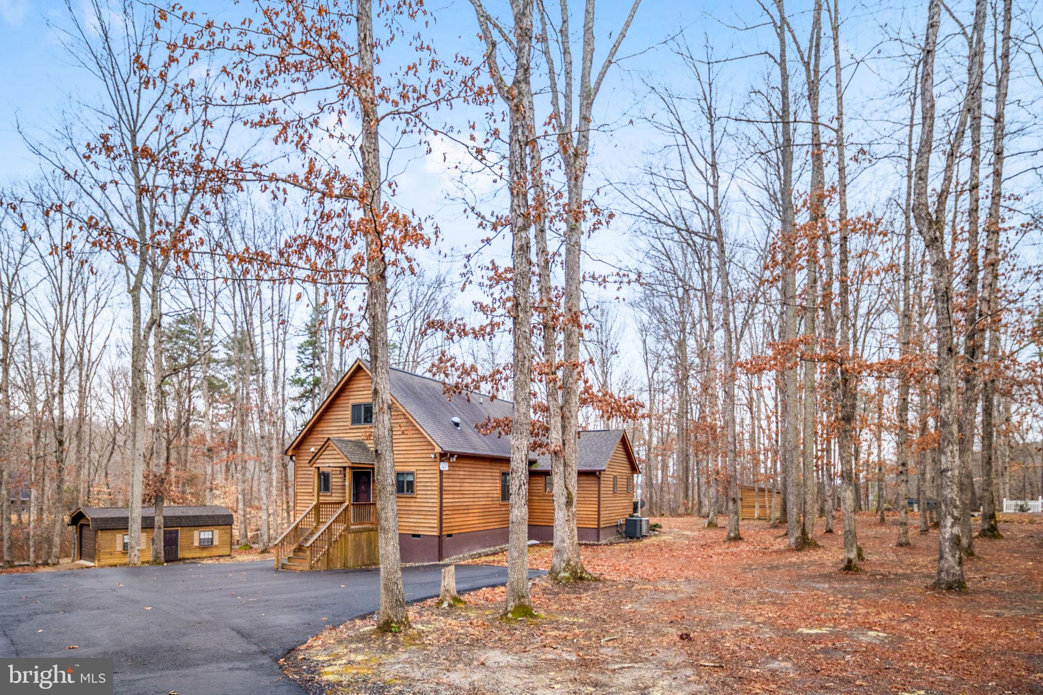 10706 Ropers Run Bumpass, VA 23024 - Photo 10 of 93