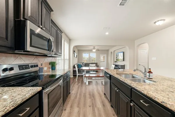 $310,000 | 1720 Cross Creek Lane, Cleburne, TX 76033