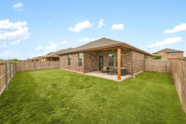 $310,000 | 1720 Cross Creek Lane, Cleburne, TX 76033