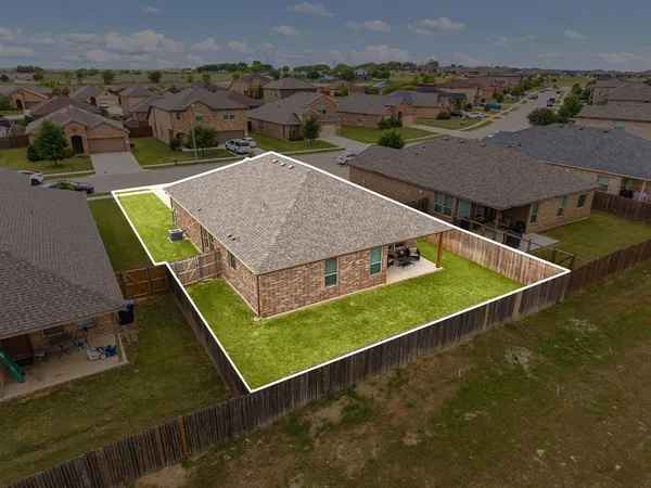 $310,000 | 1720 Cross Creek Lane, Cleburne, TX 76033