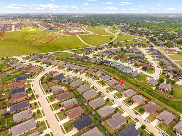 $310,000 | 1720 Cross Creek Lane, Cleburne, TX 76033