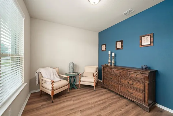 $310,000 | 1720 Cross Creek Lane, Cleburne, TX 76033